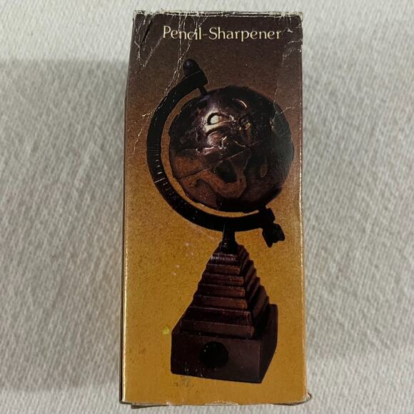 Vintage Antique Finished Zinc-Alloy Miniature Globe Pencil Sharpener - Picture 3 of 4